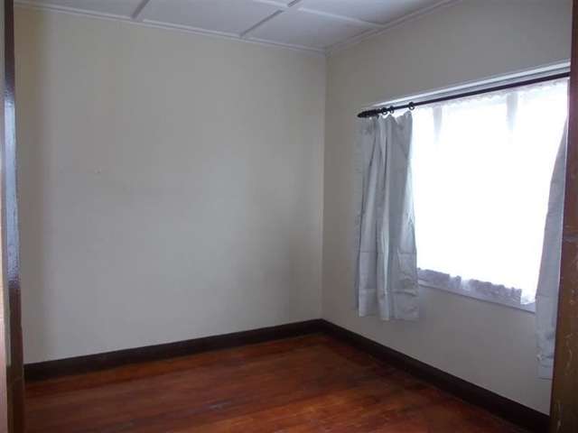 1/131 Matipo Road Te Atatu Peninsula_1