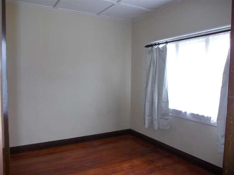 1/131 Matipo Road Te Atatu Peninsula_1