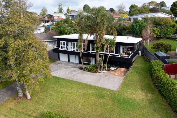 6 Megan Avenue Pakuranga Heights_47