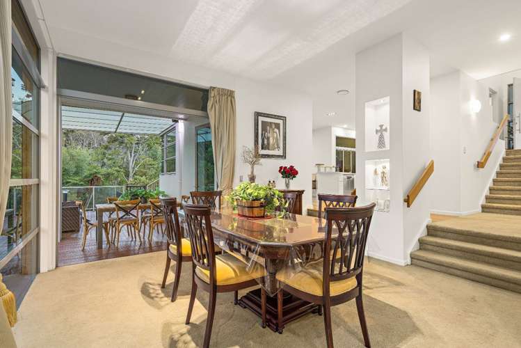 5 Oakford Park Crescent Greenhithe_7