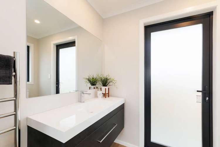 97 Freedom Drive Kelvin Grove_11