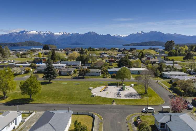 22 Freestone Place Manapouri_34