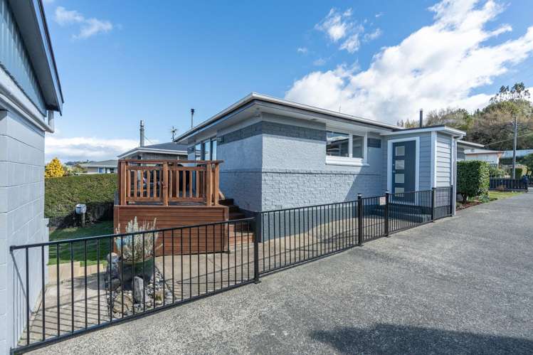 22 Stephen Street Halfway Bush_18