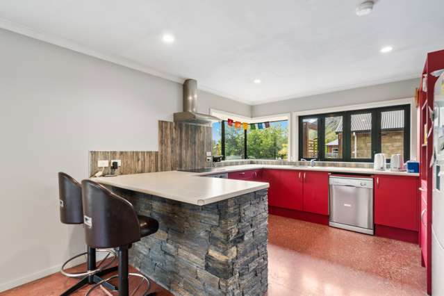 2 Mathias Terrace Arthurs Point_4