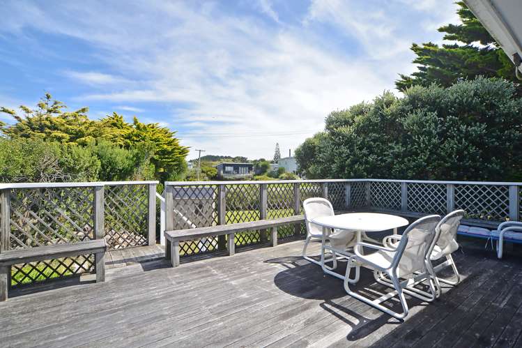 37 Blue Pacific Parade Riversdale Beach_17