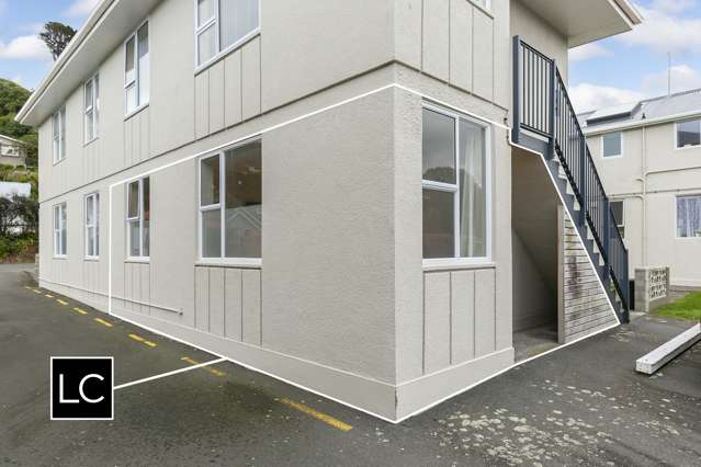 3/127 Queens Drive Lyall Bay_4