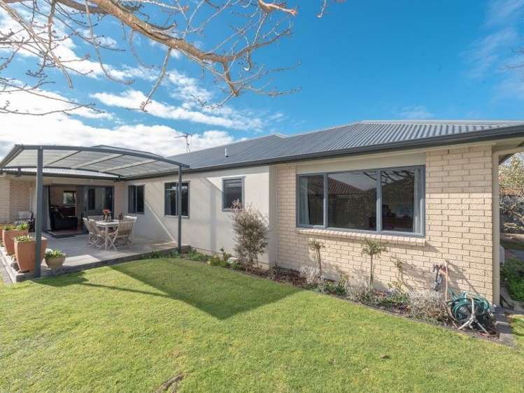 4 Portobello Way Huntington_20