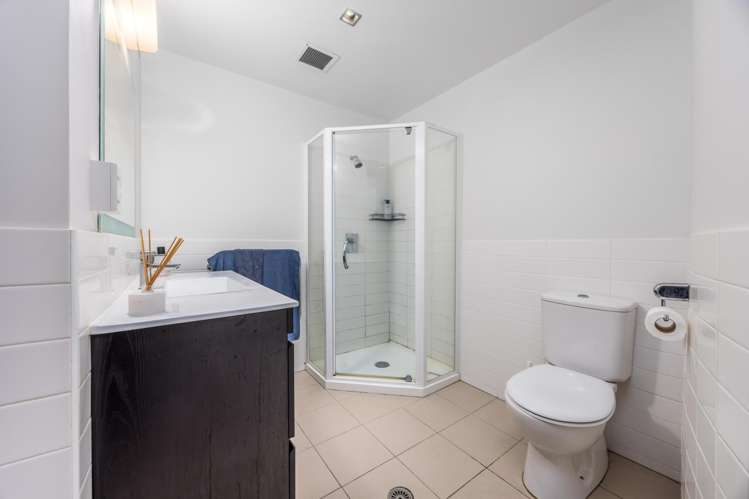 407/85 Beach Road Auckland Central_5
