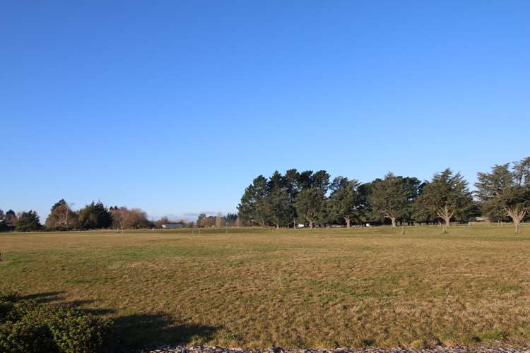 5 Redhaven Rise Netherby_7