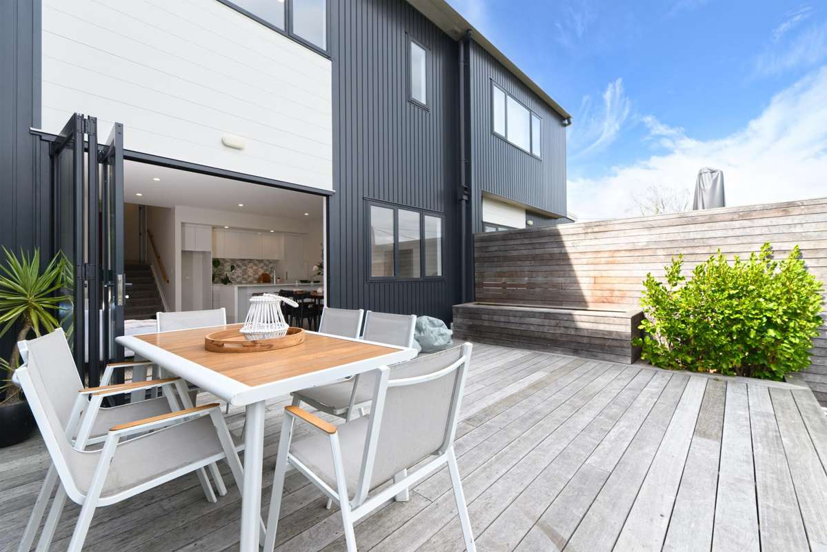 19B Tawa Road_4