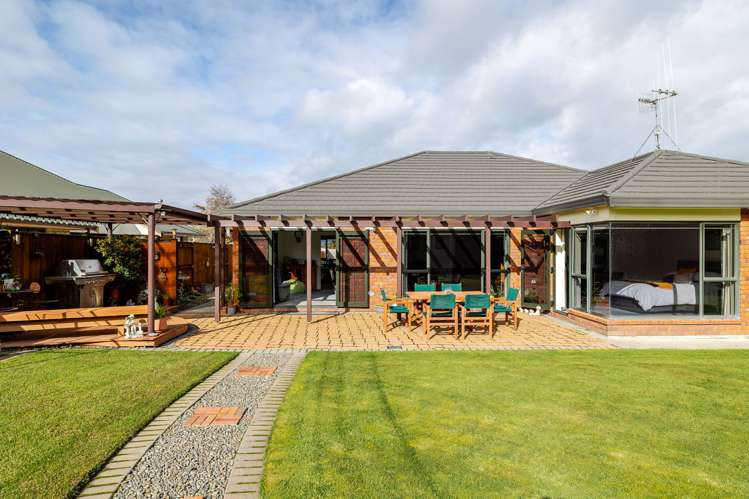 62 Royal Oak Drive Kelvin Grove_32