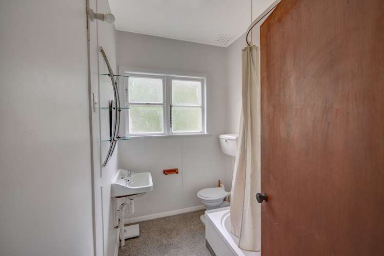 302 Hillingdon Street Normanby_11