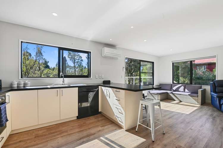 11 Brownlee Drive Moana_7