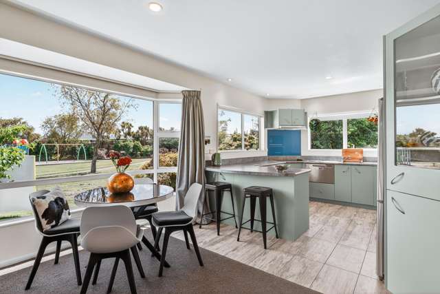 2/35 Fairview Terrace Waipahihi_2