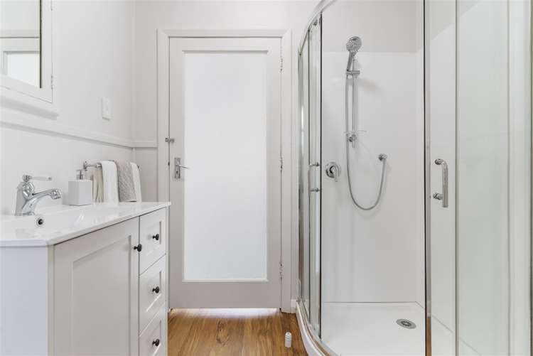 10 Admiral Beatty Avenue Mount Roskill_17