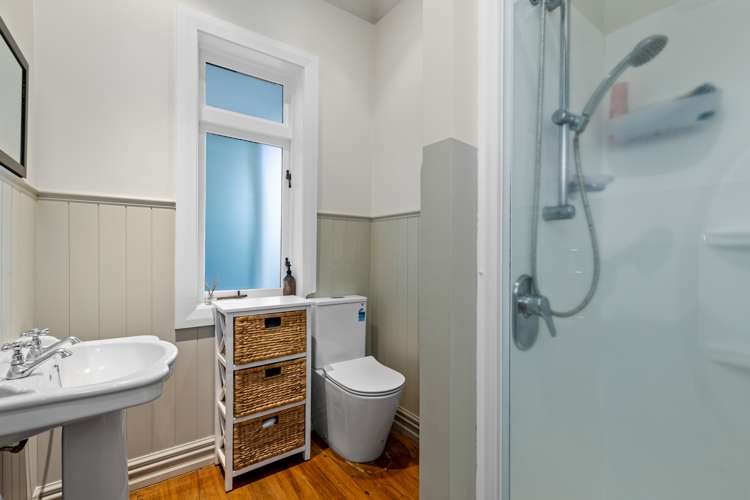 63 Naylor Street Hamilton East_11