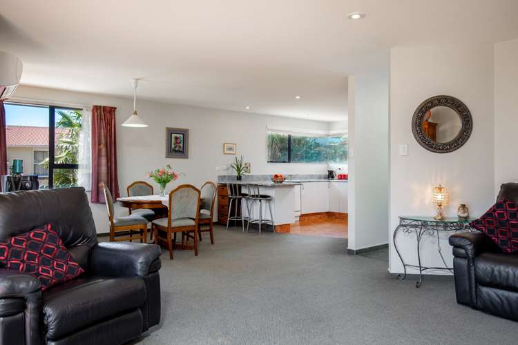 6 Douslin Place Witherlea_16