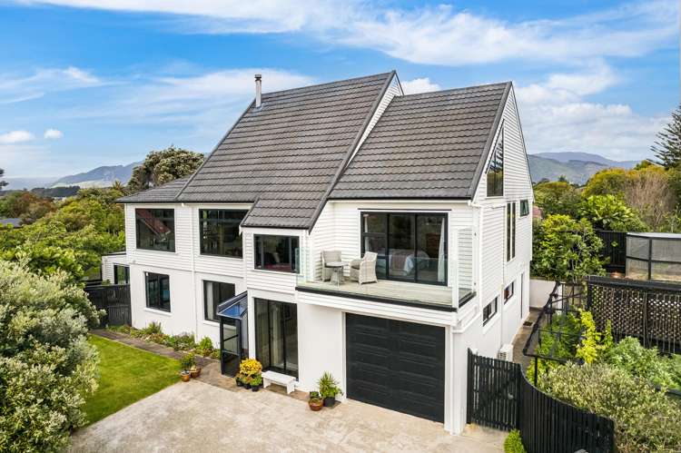 13 Frances Street Waikanae Beach_0