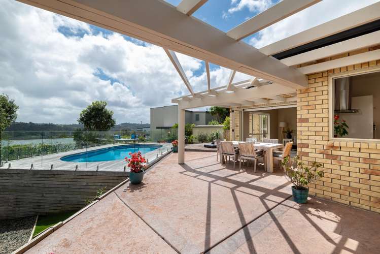 15 Rangi Avenue Schnapper Rock_10