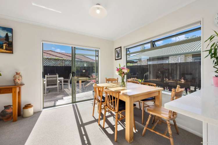 2 Dan Tori Place Orewa_6