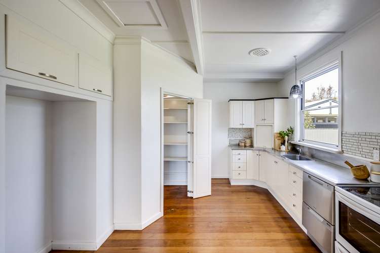 3 Saint Andrews Road Havelock North_15