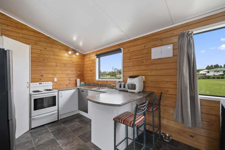 36 Umuroa Street Mamaku_11