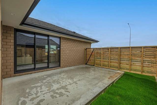 72 Atlantic Drive Fitzherbert_2