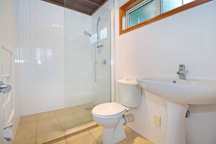 Mears Place Epsom_15