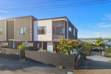 8c Lyndhurst Street_1