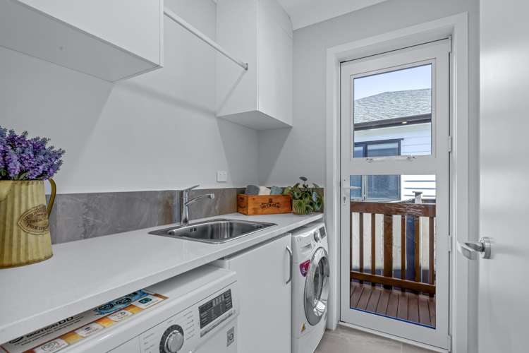 134 Arran Point Parade Orewa_21