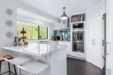 96 Lakewood Drive_3