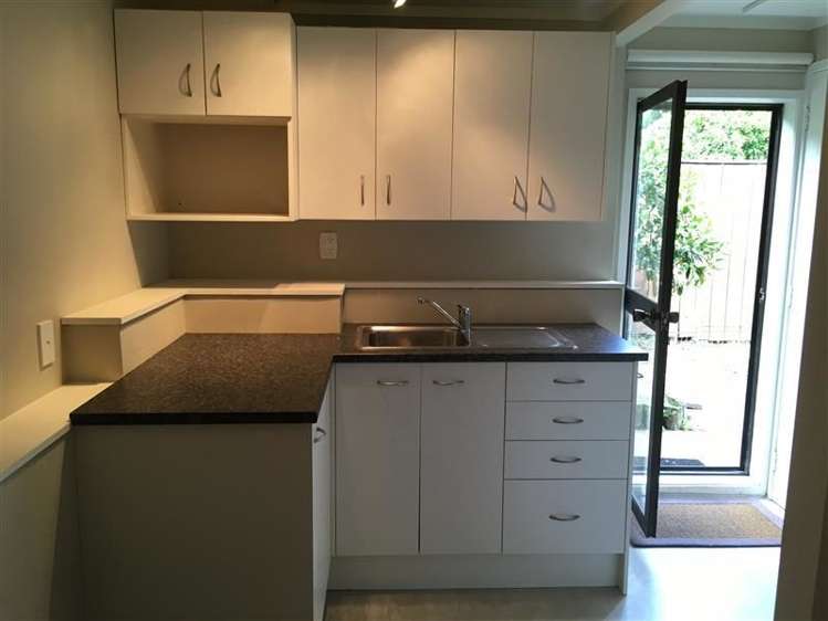 4 Crown Hill Close Forrest Hill_10