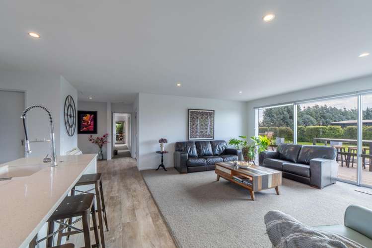 30 Kakariki Way Otatara_12