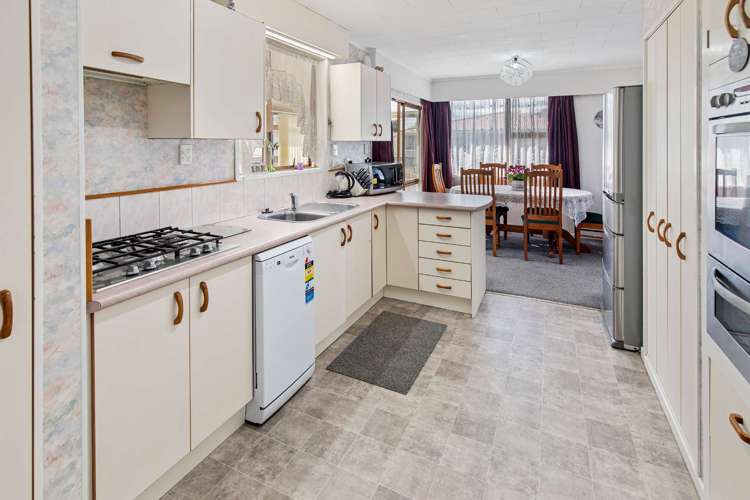 4 Oxford Road Springvale_12