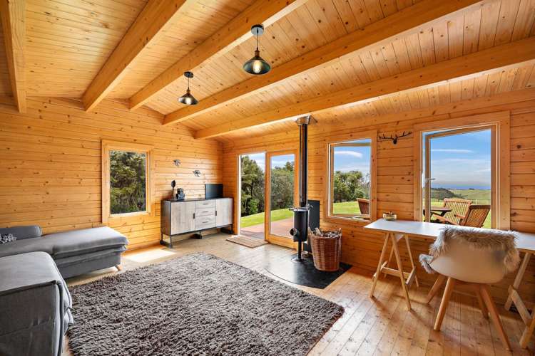 205 Fuller Road South Head_22