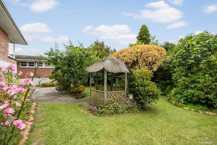 32 Lawrence Crescent Hillpark_13