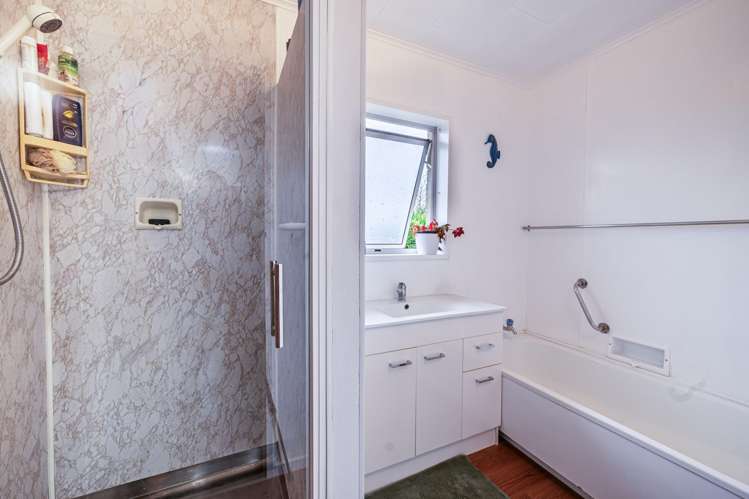 36a Robinson Crescent Tamatea_10