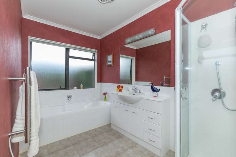 2 Taunton Court Huntington_12