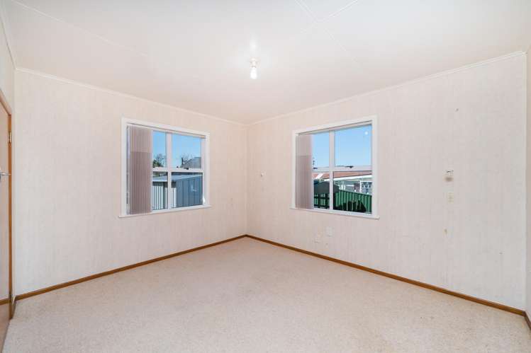 19 Haggitt Street Feilding_17