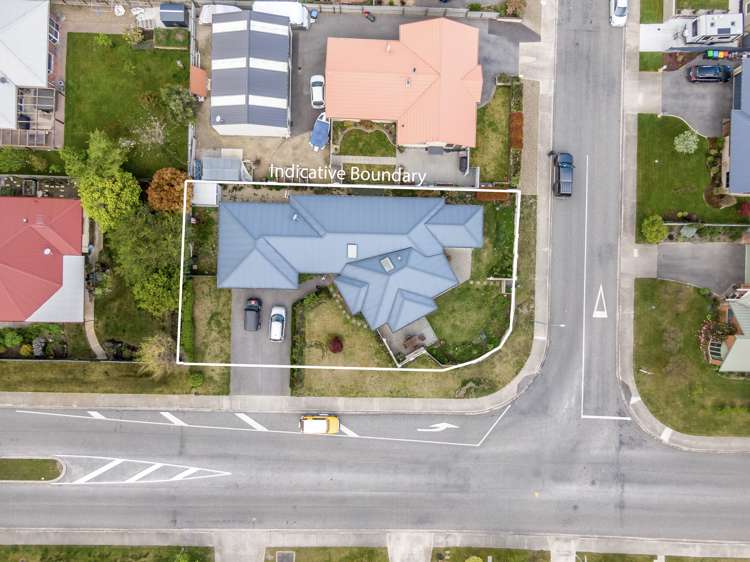 1 Larch Crescent Alexandra_16