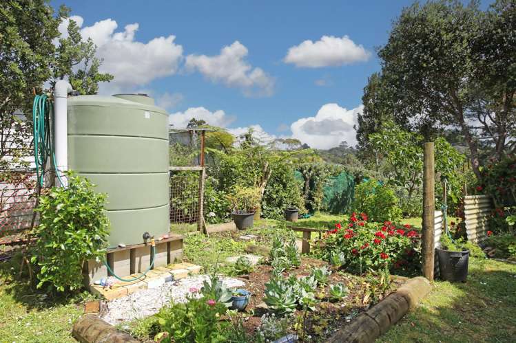 199 Brook Road Awhitu_15