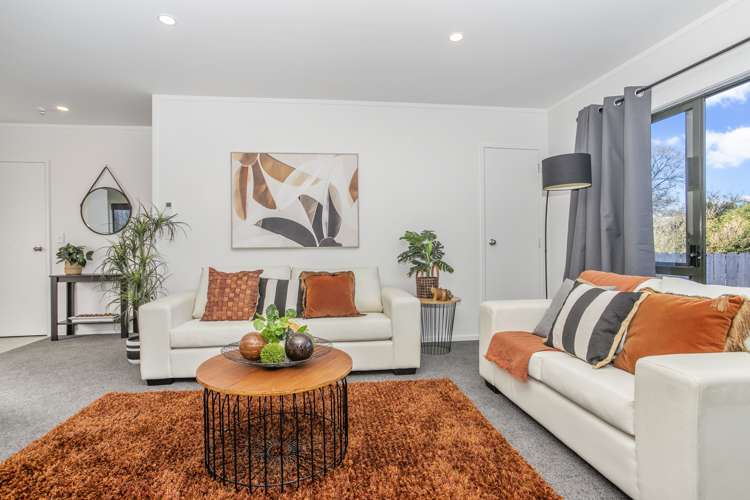 3/20 Gossamer Drive Pakuranga Heights_7