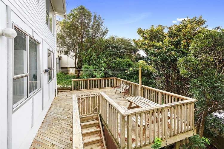 15a Kereru Bend Tawa_17