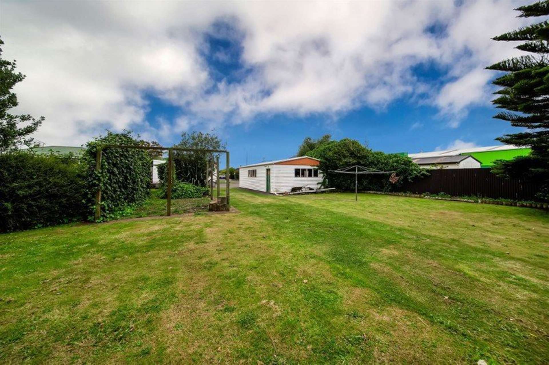 223 Glover Road Hawera_0