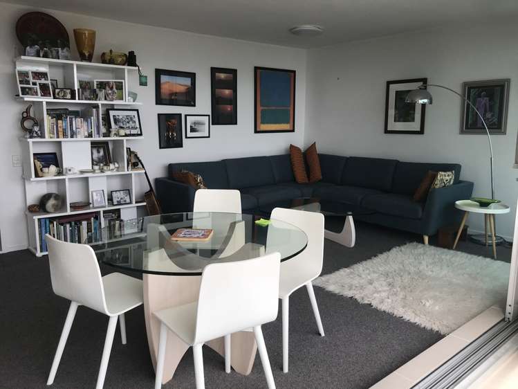 8/64 Milford Road Milford_5