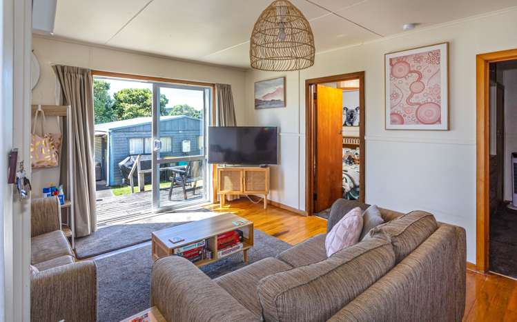 124 Hampton Road Whangamata_5