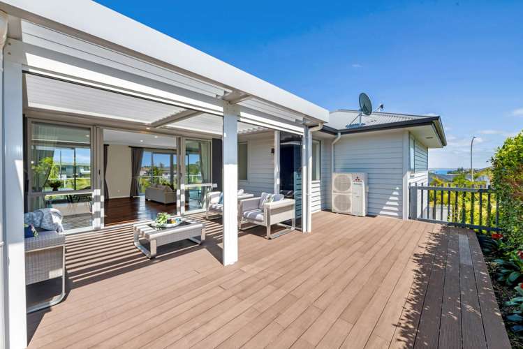 152 Ninth View Avenue Beachlands_15