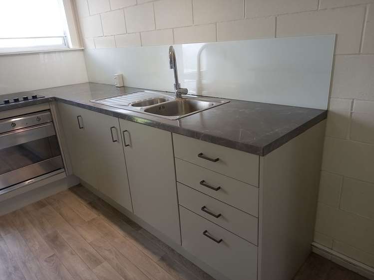 3/6 Russell Street Feilding_6