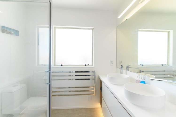 6 Godwin Court Unsworth Heights_15