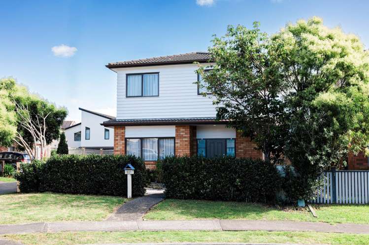 17 Agapanthus Place Flat Bush_10